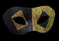 Mask GULD SVART 1 kopia (2).jpg